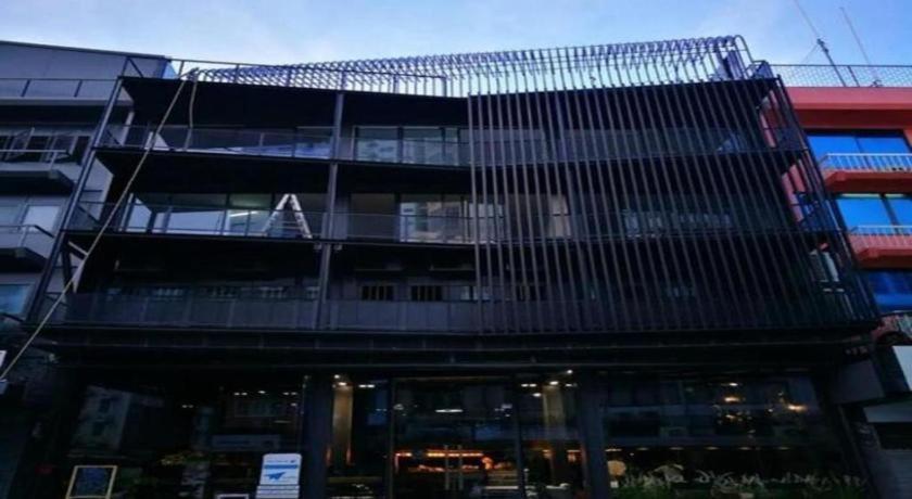 Sook Station Hostel Bangkok Exterior photo
